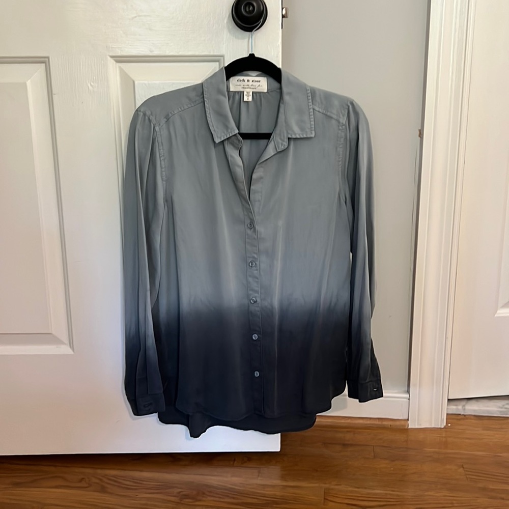 Anthropologie (Cloth & Stone) blouse.  Size small.